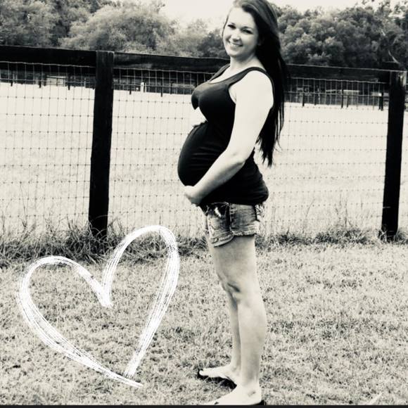 Meet your Posher, Krystal - Picture 1 of 1